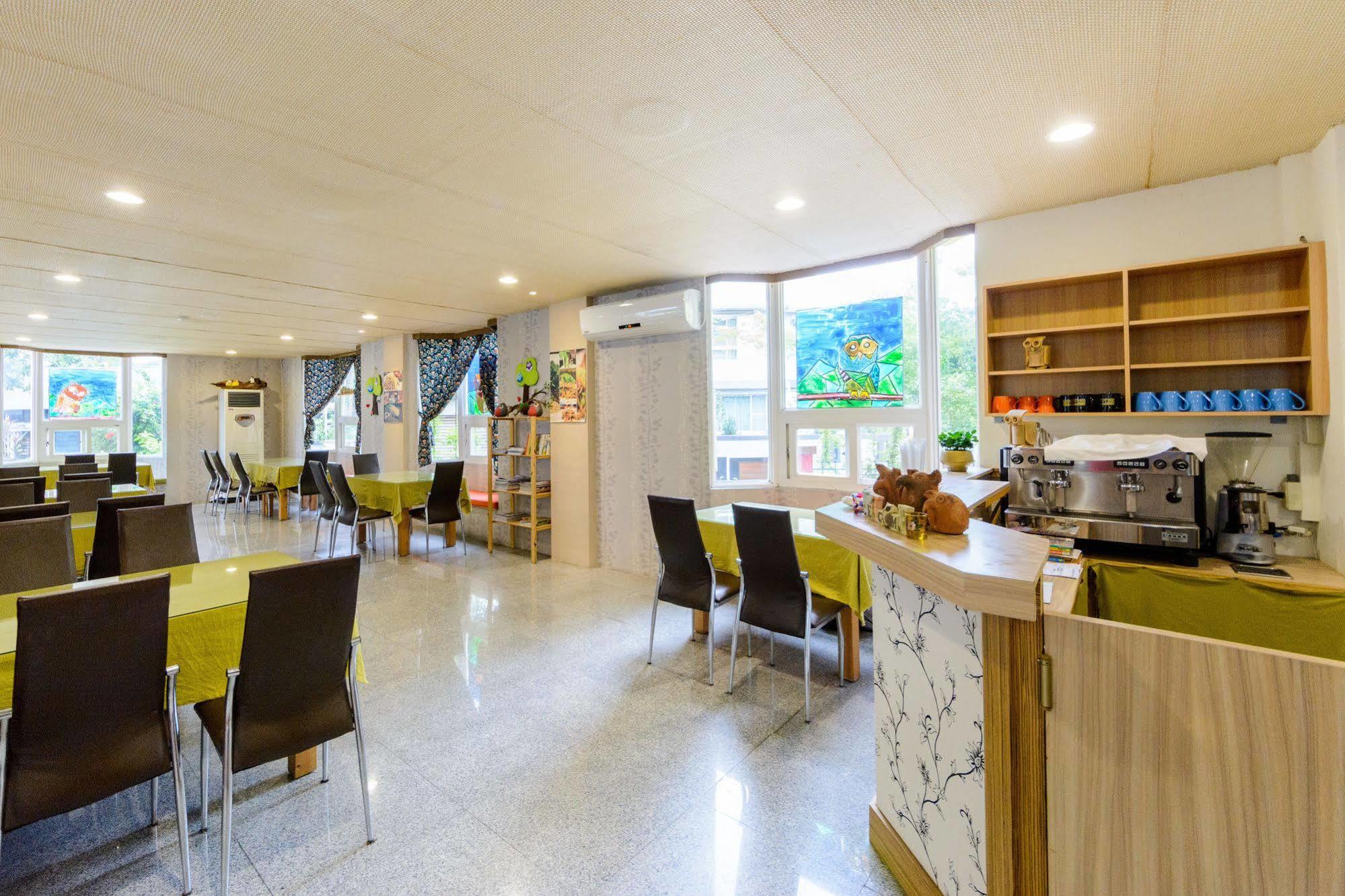 Bed and Breakfast Owl Castle Hualien Exterior foto